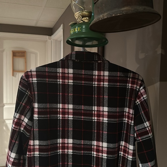 Shacket/warm flannel from TNL - Picture 5 of 5